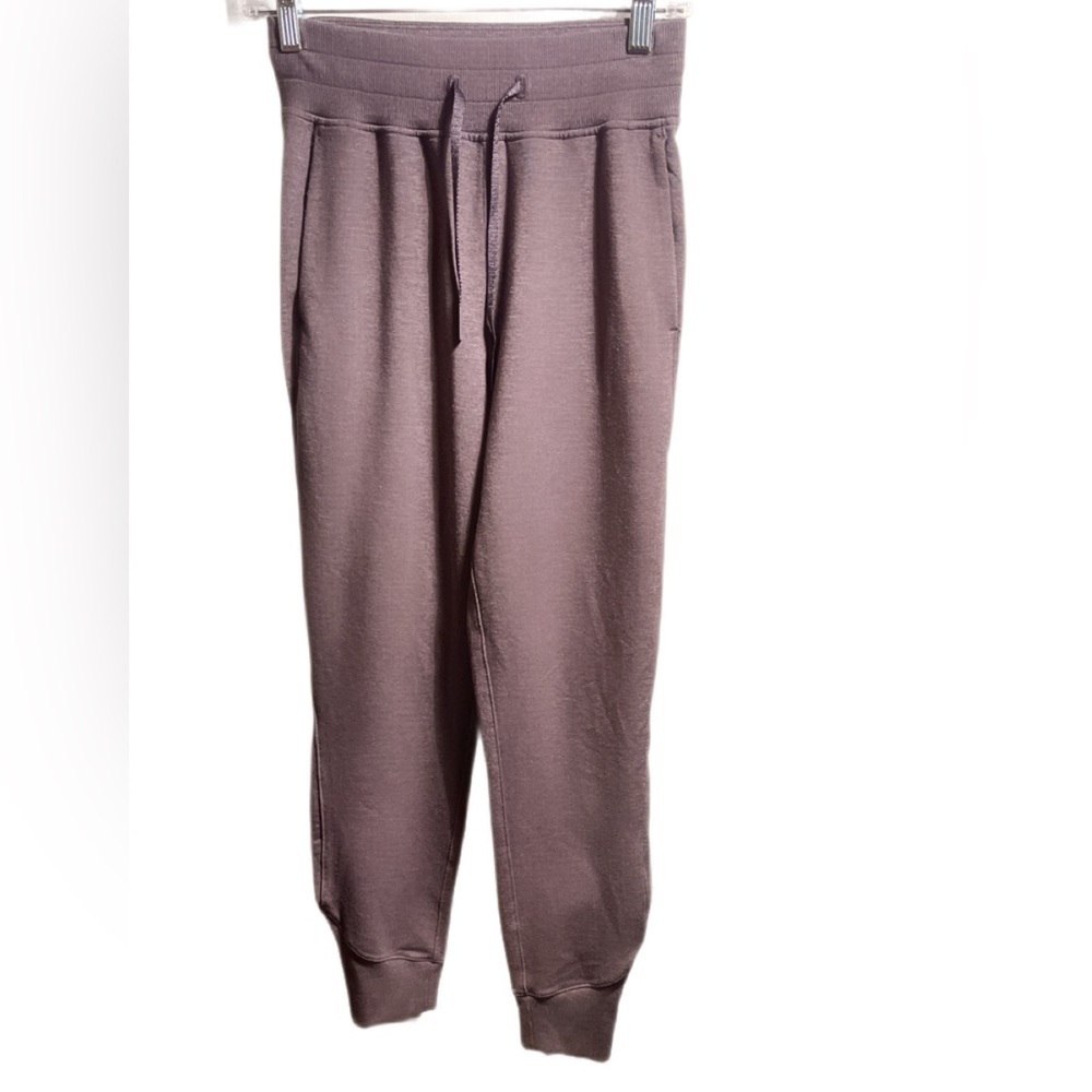 Lululemon Rest for Resilience Jogger Heathered Grey Moonwalk, Size 2 - Picture 2 of 3